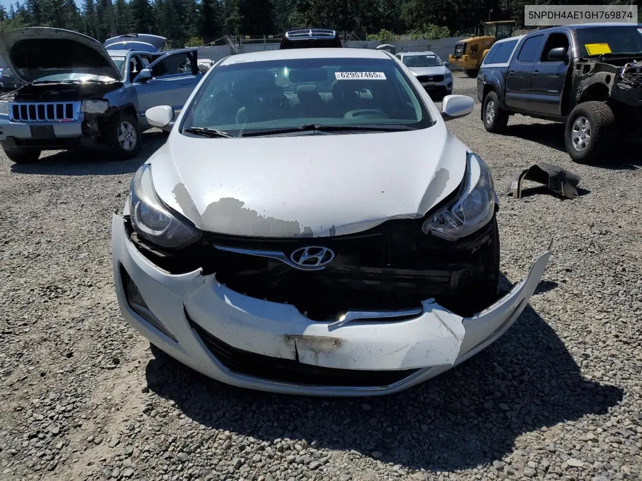 2016 Hyundai Elantra Se VIN: 5NPDH4AE1GH769874 Lot: 62957465