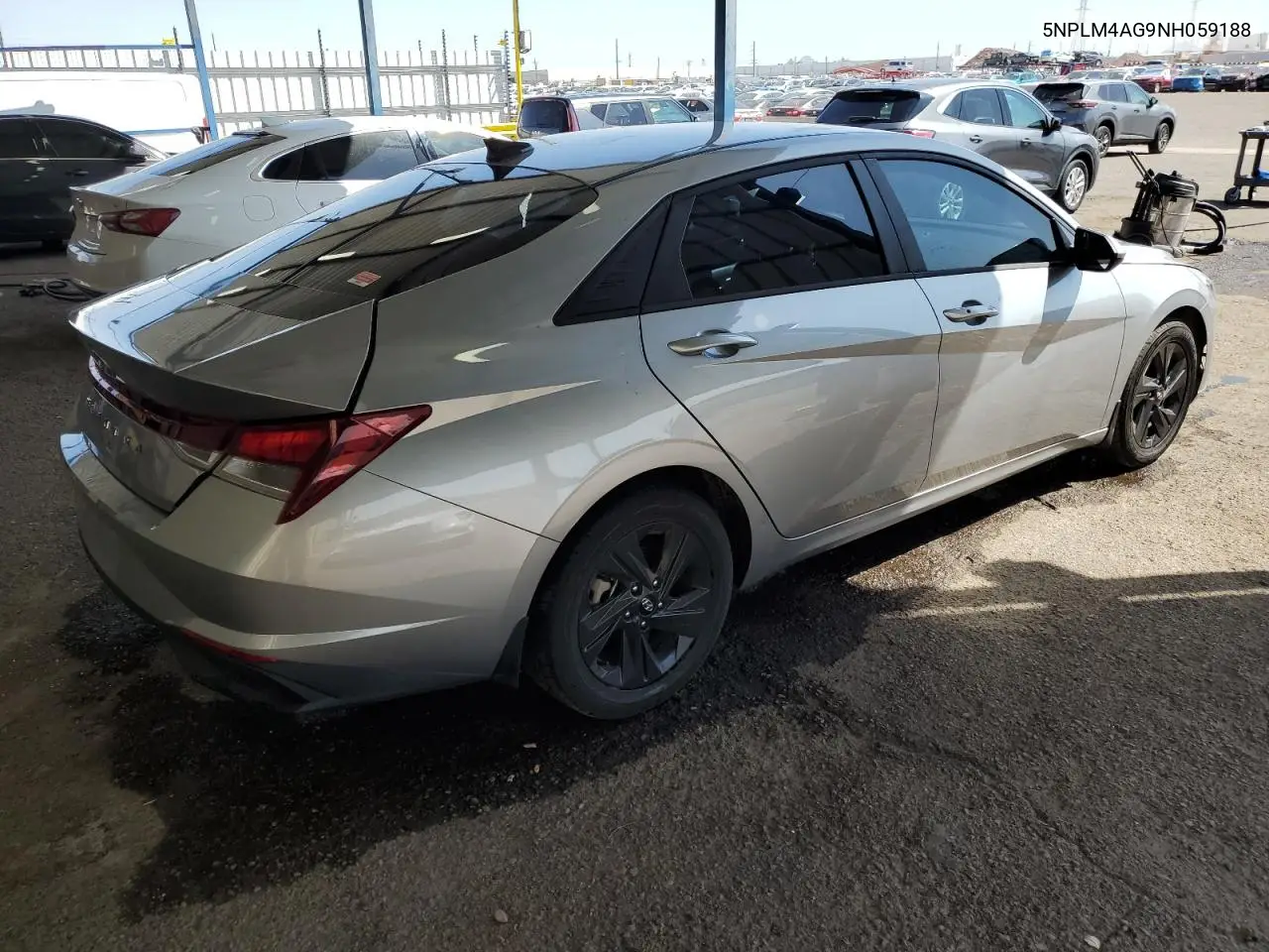 2022 Hyundai Elantra Sel VIN: 5NPLM4AG9NH059188 Lot: 52324425