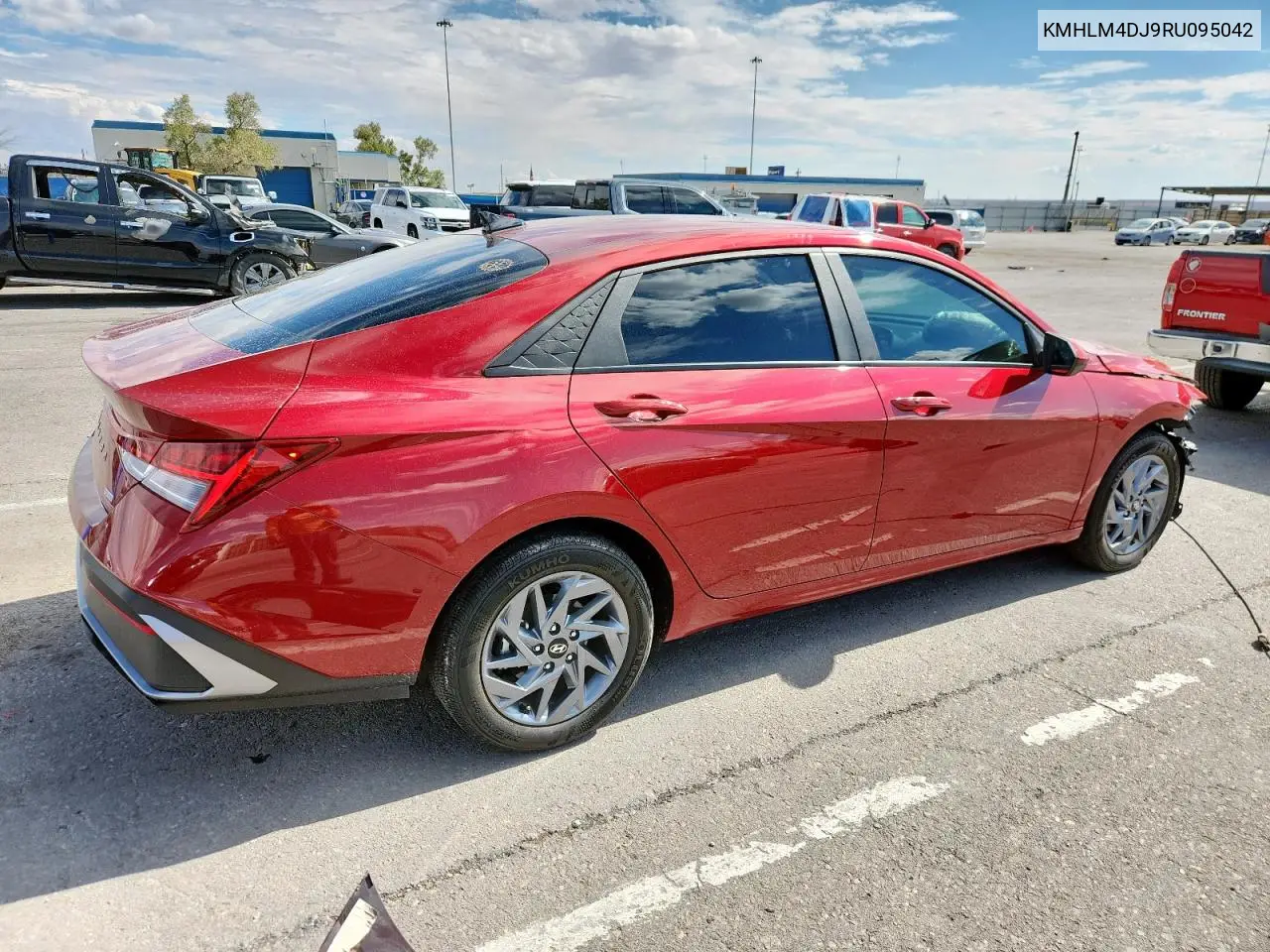 2024 Hyundai Elantra Blue VIN: KMHLM4DJ9RU095042 Lot: 63208345