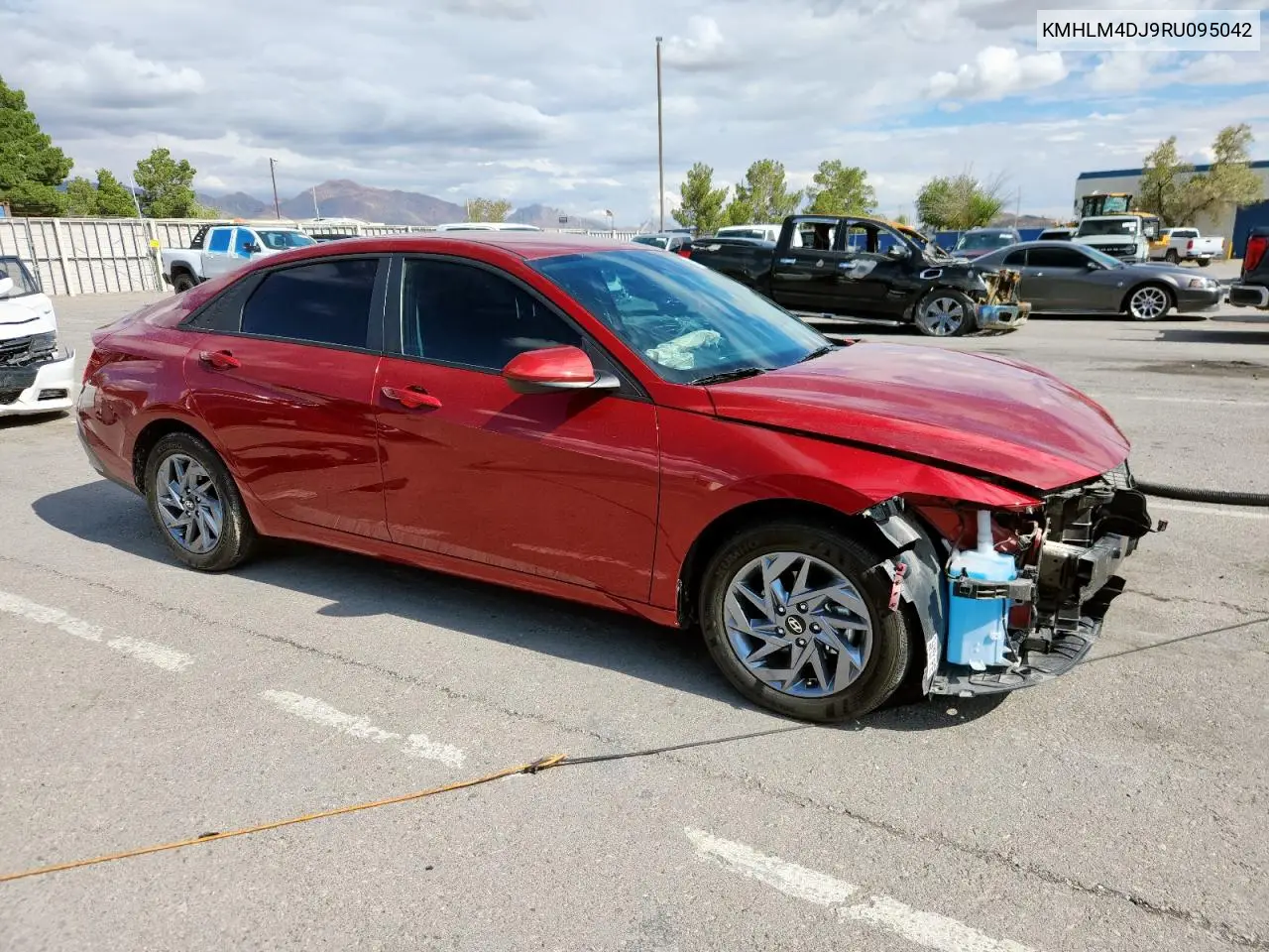 2024 Hyundai Elantra Blue VIN: KMHLM4DJ9RU095042 Lot: 63208345