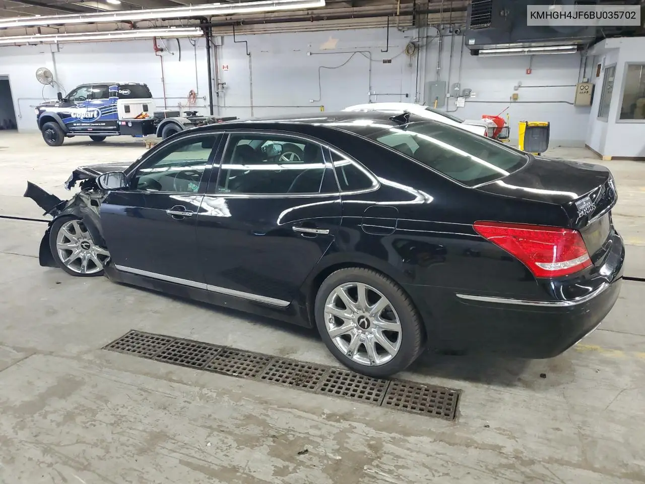 2011 Hyundai Equus Signature VIN: KMHGH4JF6BU035702 Lot: 61686845