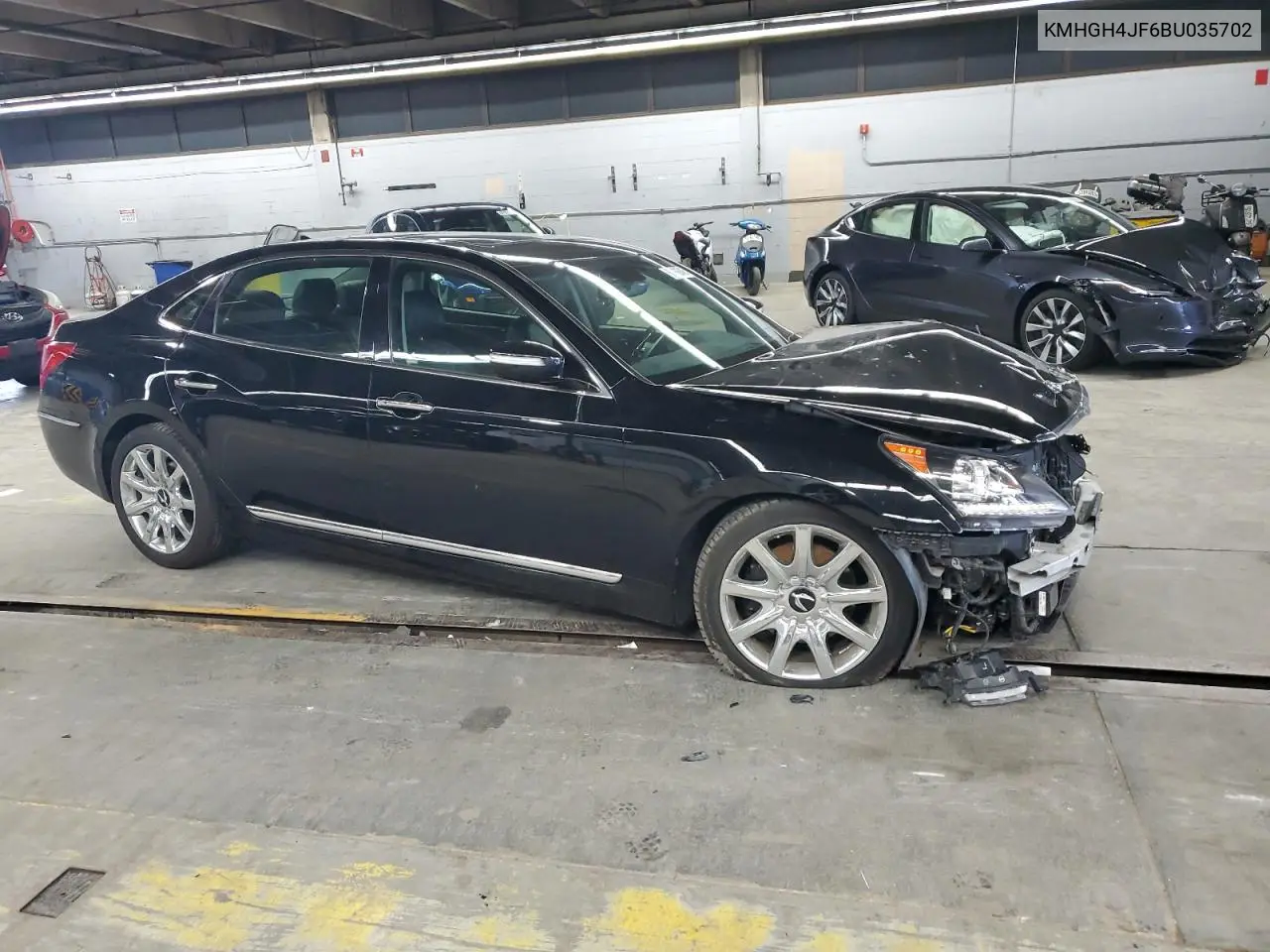 2011 Hyundai Equus Signature VIN: KMHGH4JF6BU035702 Lot: 61686845