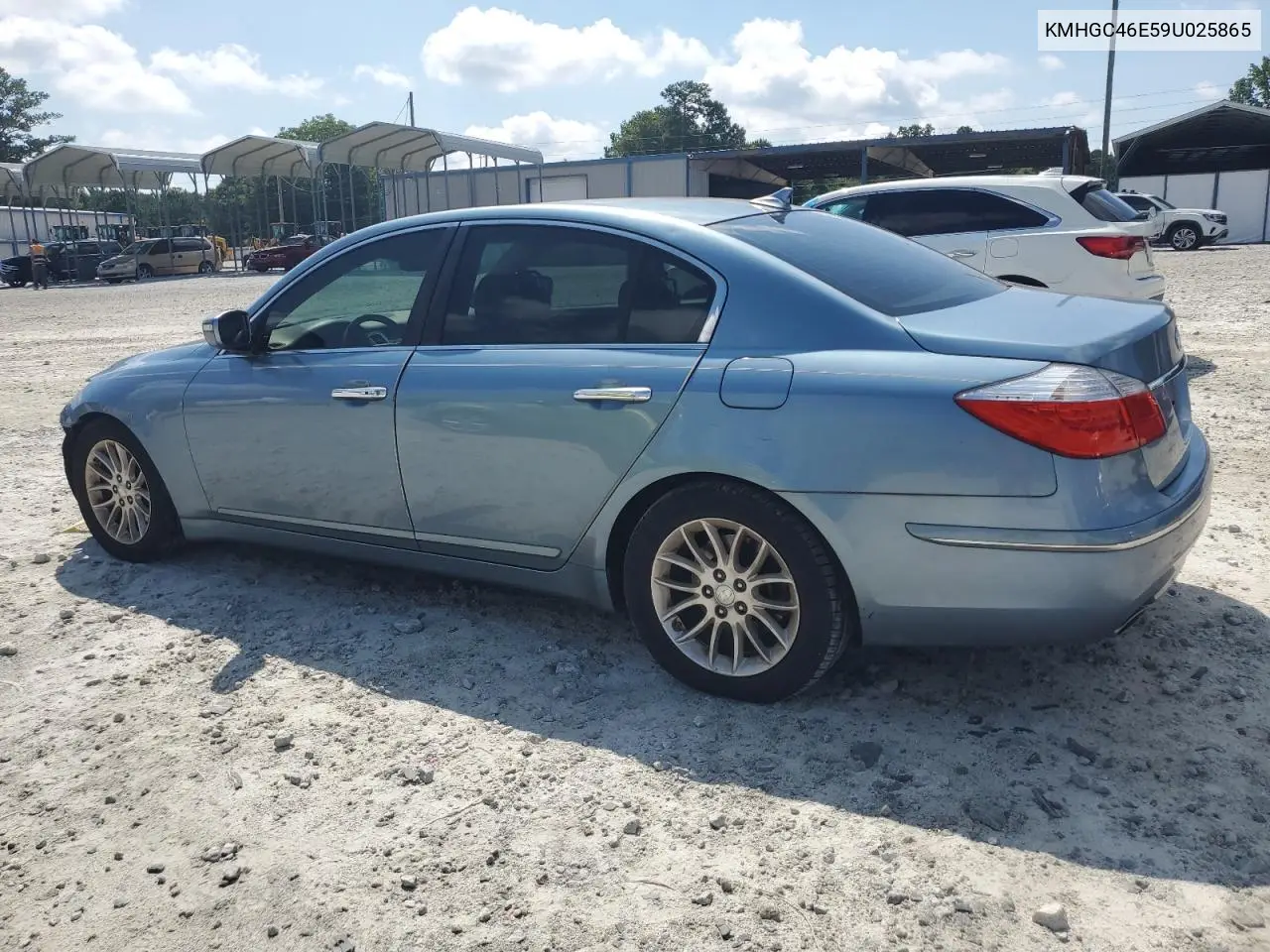 2009 Hyundai Genesis 3.8L VIN: KMHGC46E59U025865 Lot: 62866035
