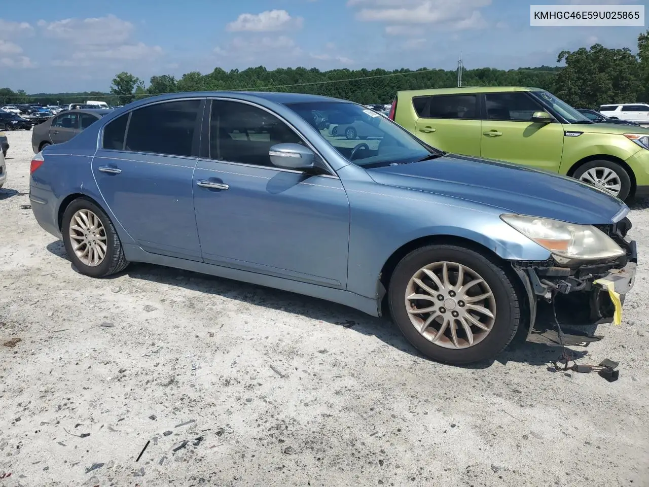 2009 Hyundai Genesis 3.8L VIN: KMHGC46E59U025865 Lot: 62866035