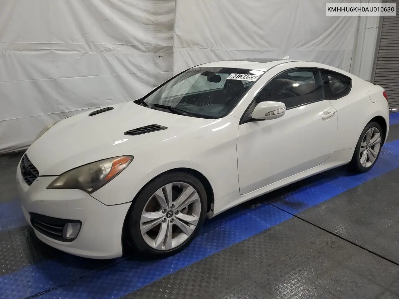 2010 Hyundai Genesis Coupe 3.8L VIN: KMHHU6KH0AU010630 Lot: 60736055