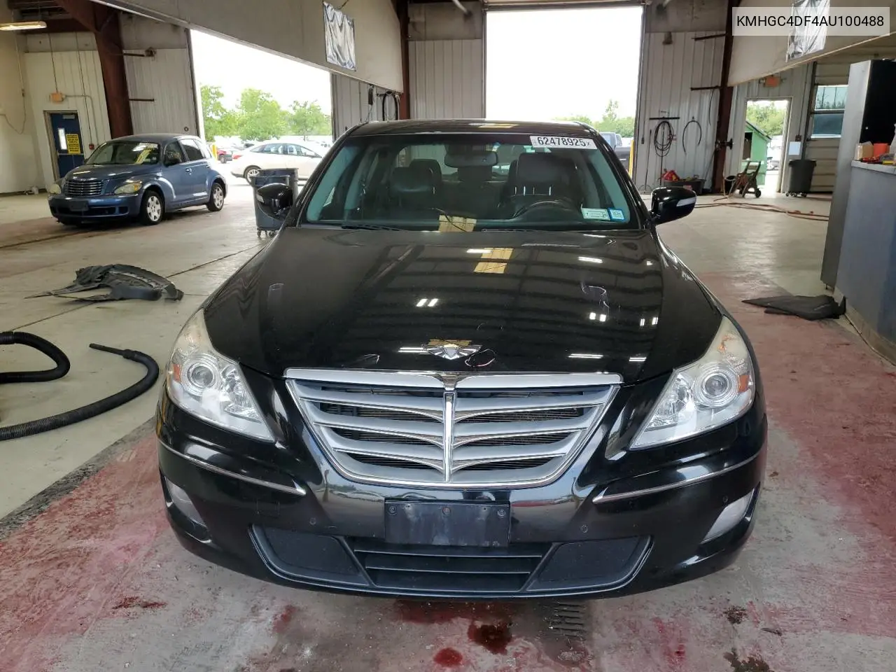 2010 Hyundai Genesis 4.6L VIN: KMHGC4DF4AU100488 Lot: 62478925