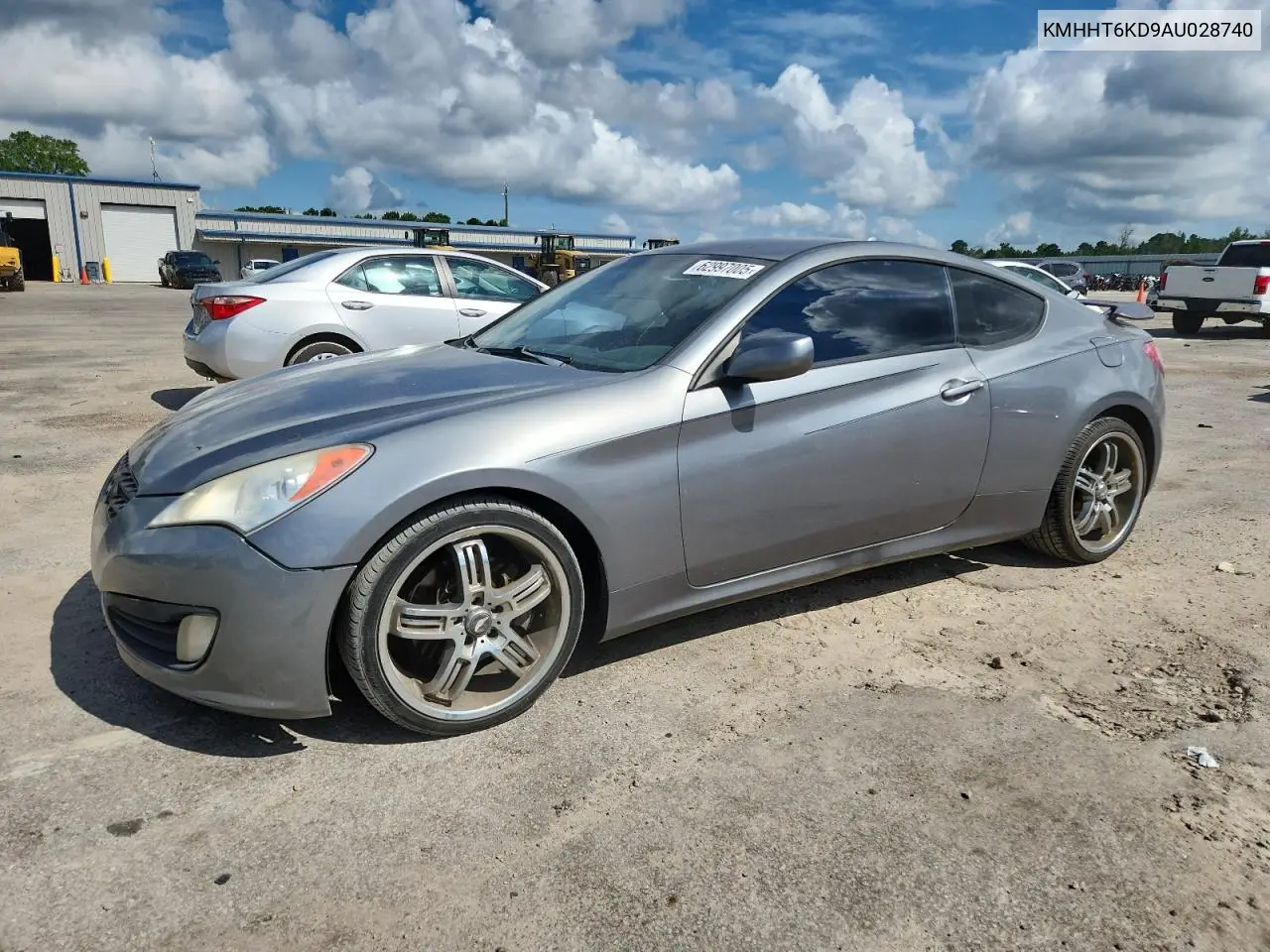 2010 Hyundai Genesis Coupe 2.0T VIN: KMHHT6KD9AU028740 Lot: 62997005