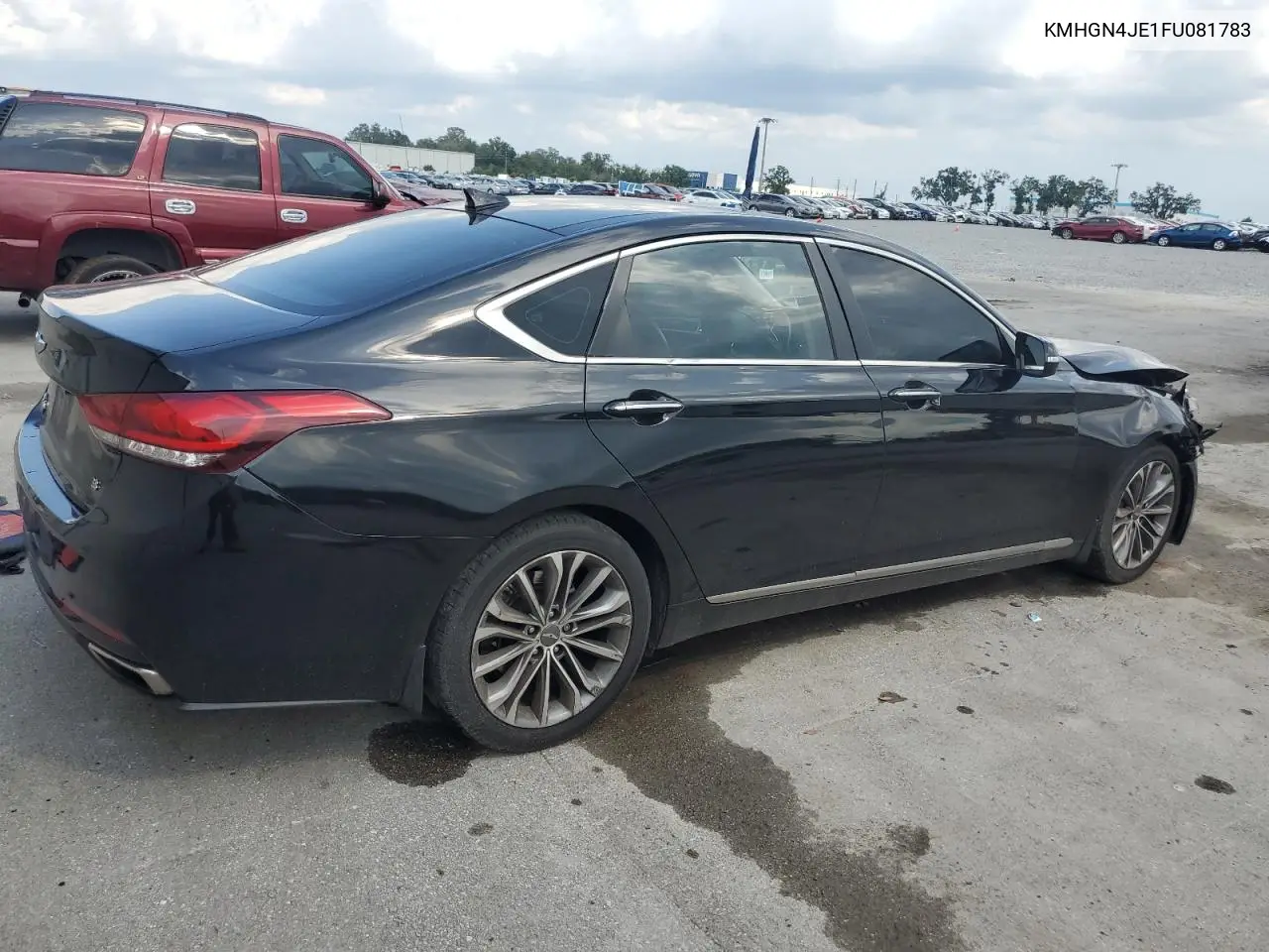 2015 Hyundai Genesis 3.8L VIN: KMHGN4JE1FU081783 Lot: 56362395