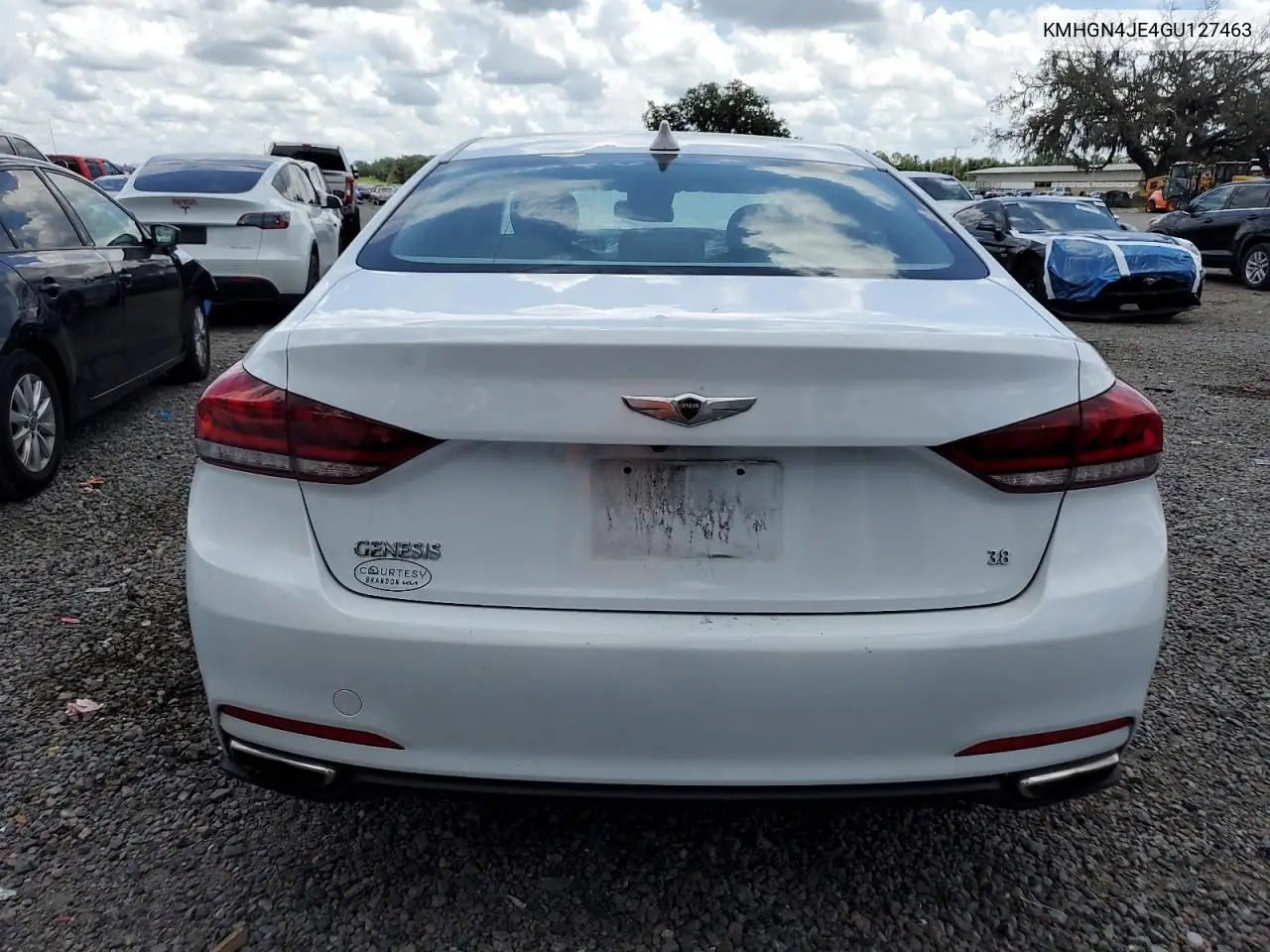 2016 Hyundai Genesis 3.8L VIN: KMHGN4JE4GU127463 Lot: 62427255