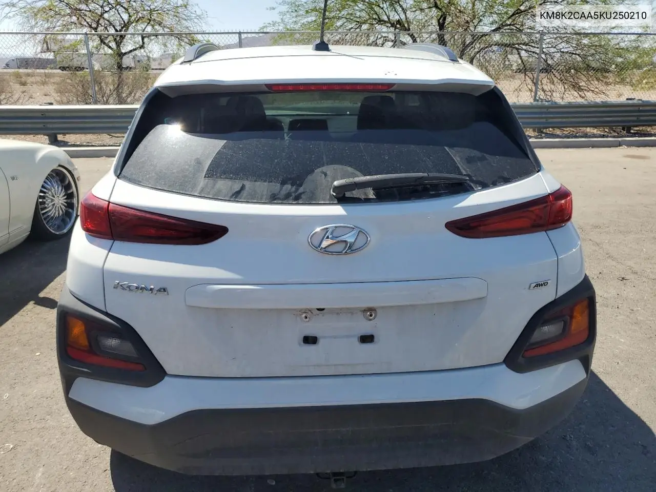 2019 Hyundai Kona Sel VIN: KM8K2CAA5KU250210 Lot: 64614485