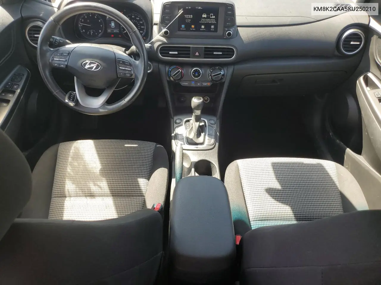 2019 Hyundai Kona Sel VIN: KM8K2CAA5KU250210 Lot: 64614485