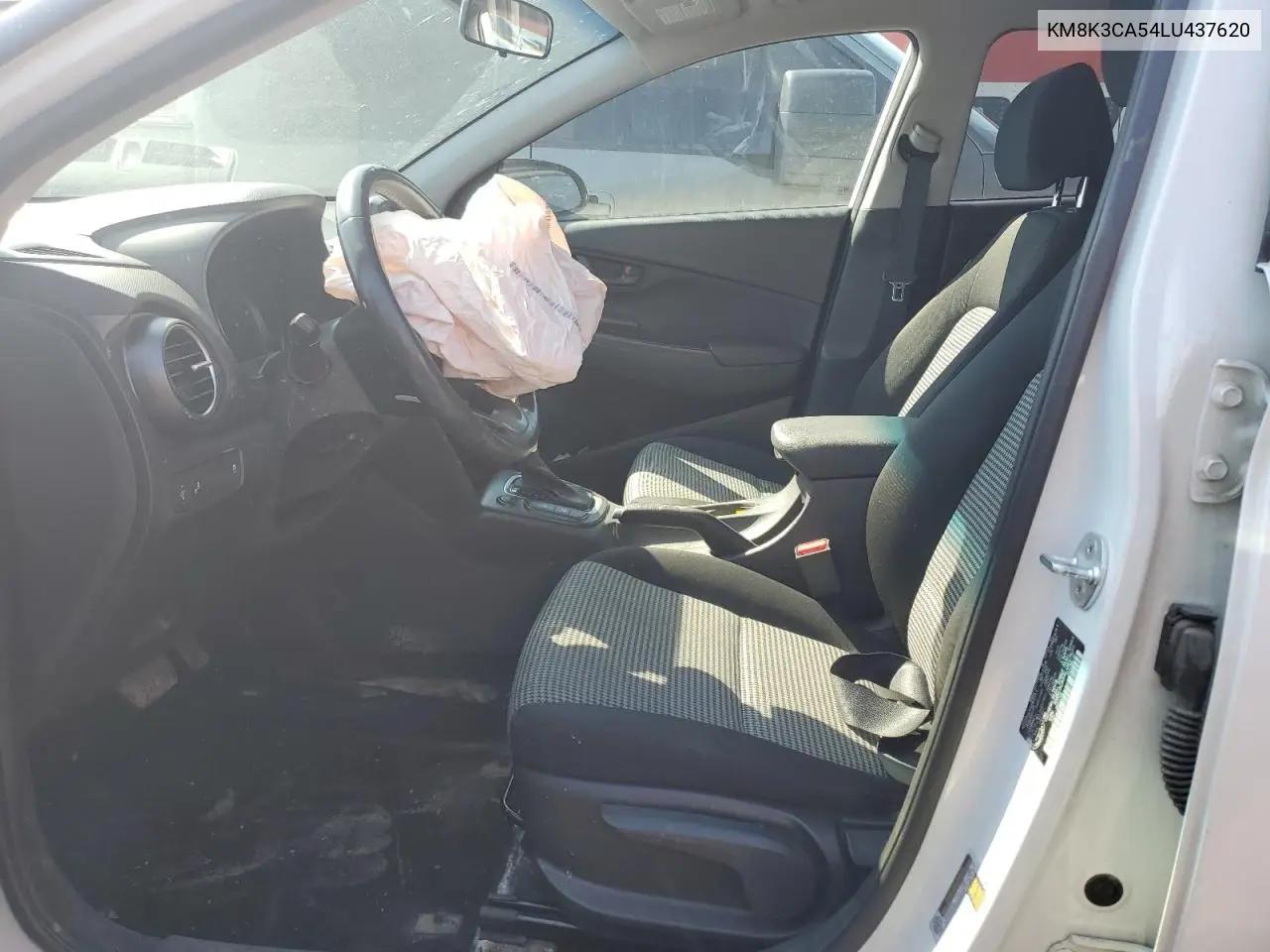 2020 Hyundai Kona Limited VIN: KM8K3CA54LU437620 Lot: 61281325