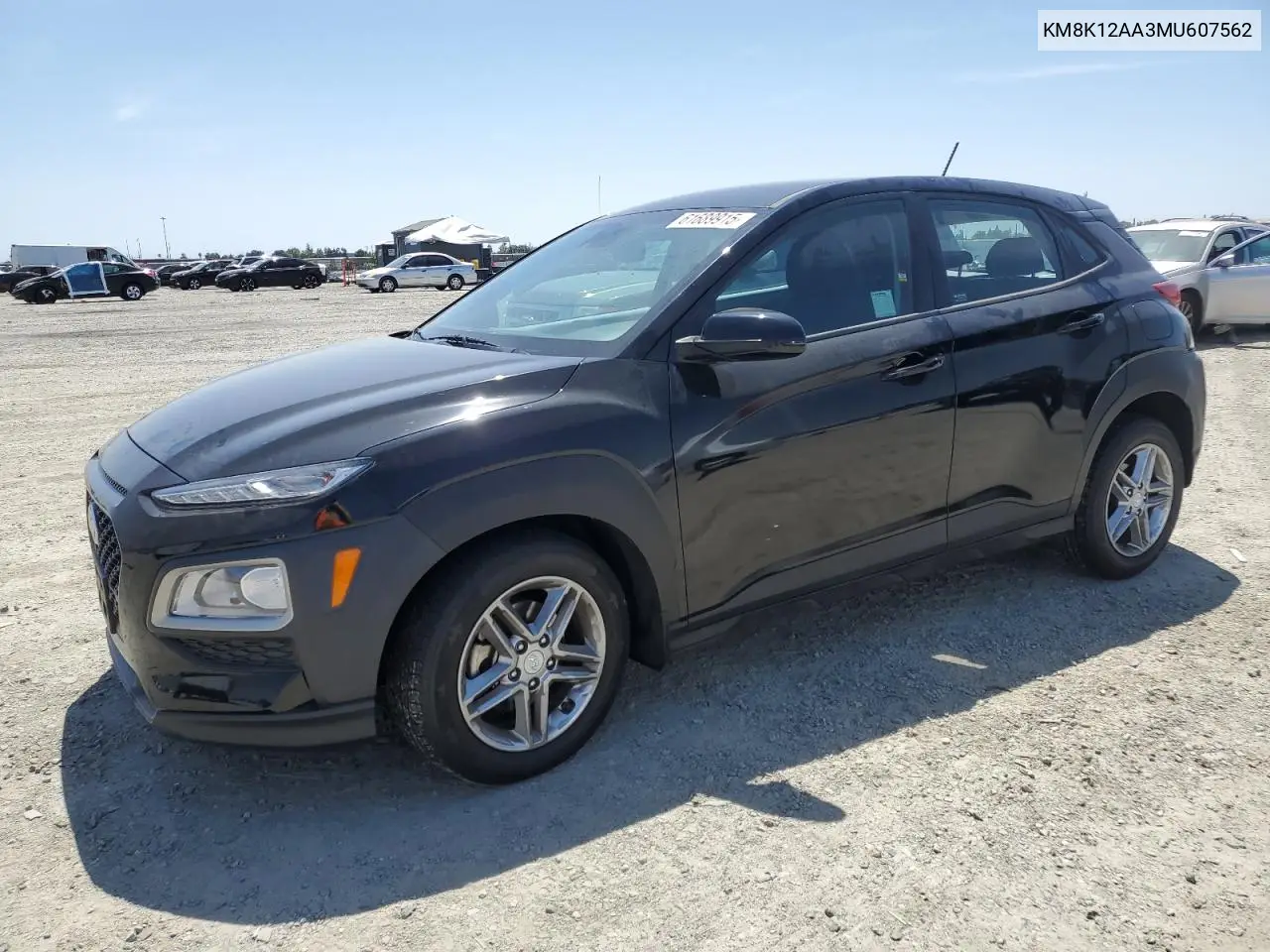2021 Hyundai Kona Se VIN: KM8K12AA3MU607562 Lot: 61689915