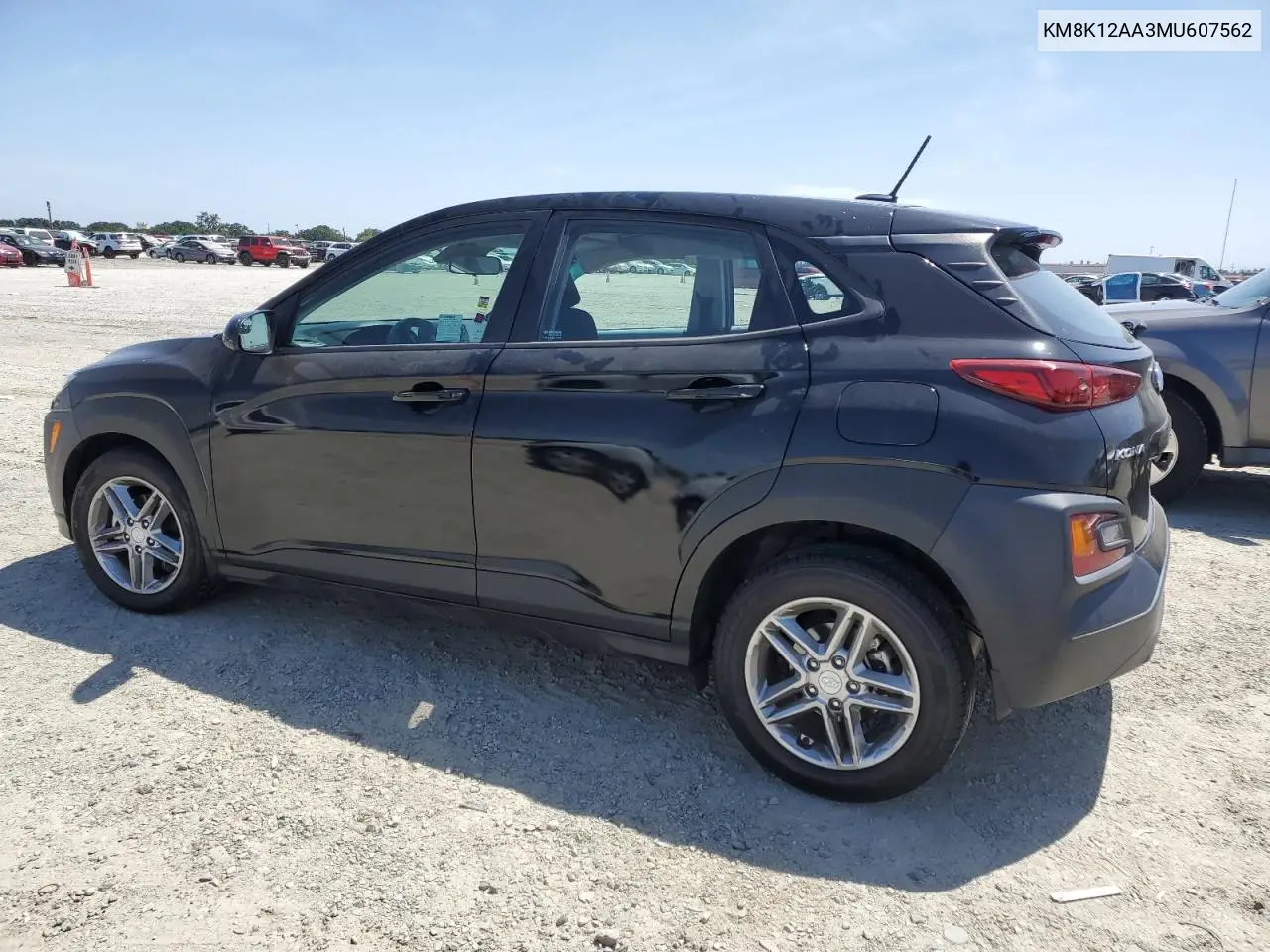 2021 Hyundai Kona Se VIN: KM8K12AA3MU607562 Lot: 61689915