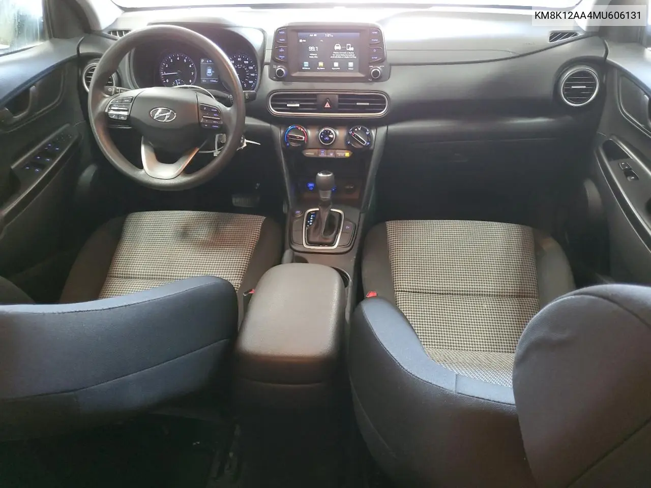 2021 Hyundai Kona Se VIN: KM8K12AA4MU606131 Lot: 65628655