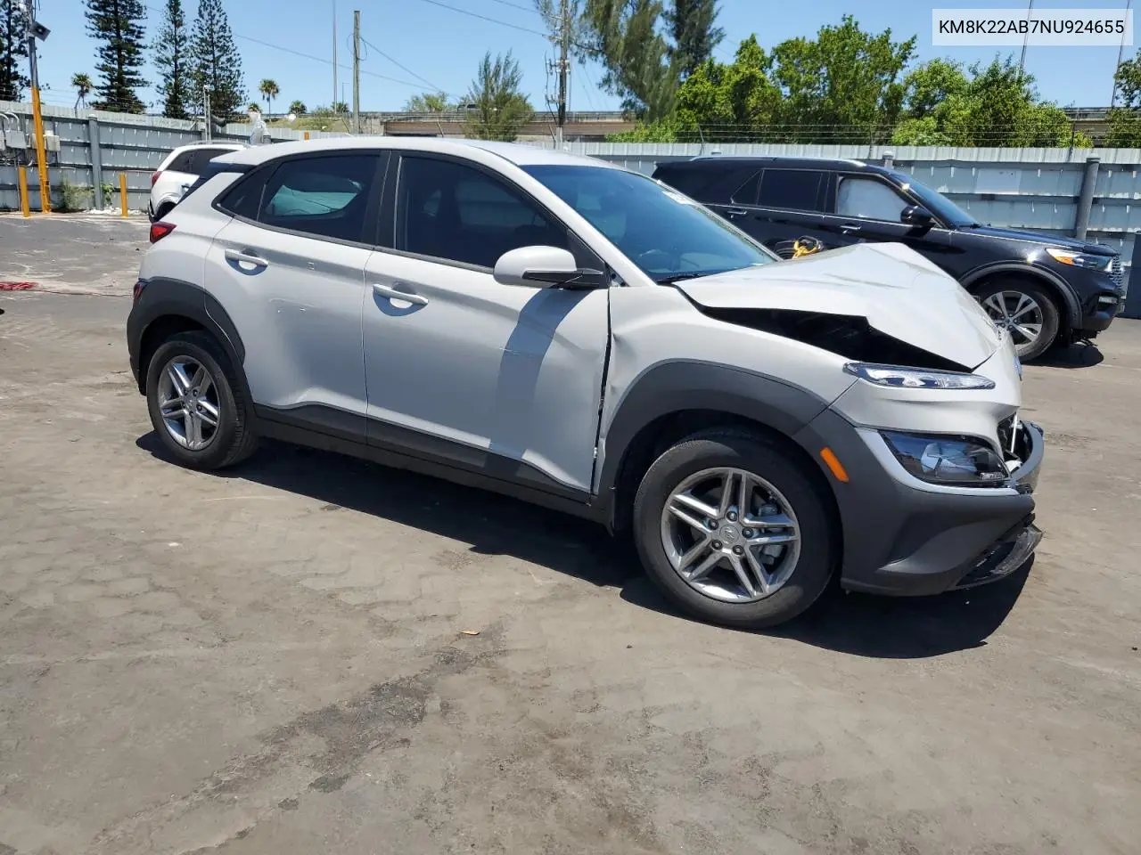 2022 Hyundai Kona Sel VIN: KM8K22AB7NU924655 Lot: 55822395