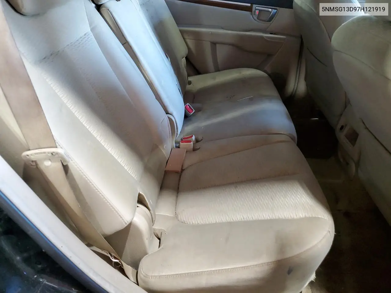 2007 Hyundai Santa Fe Gls VIN: 5NMSG13D97H121919 Lot: 63141435