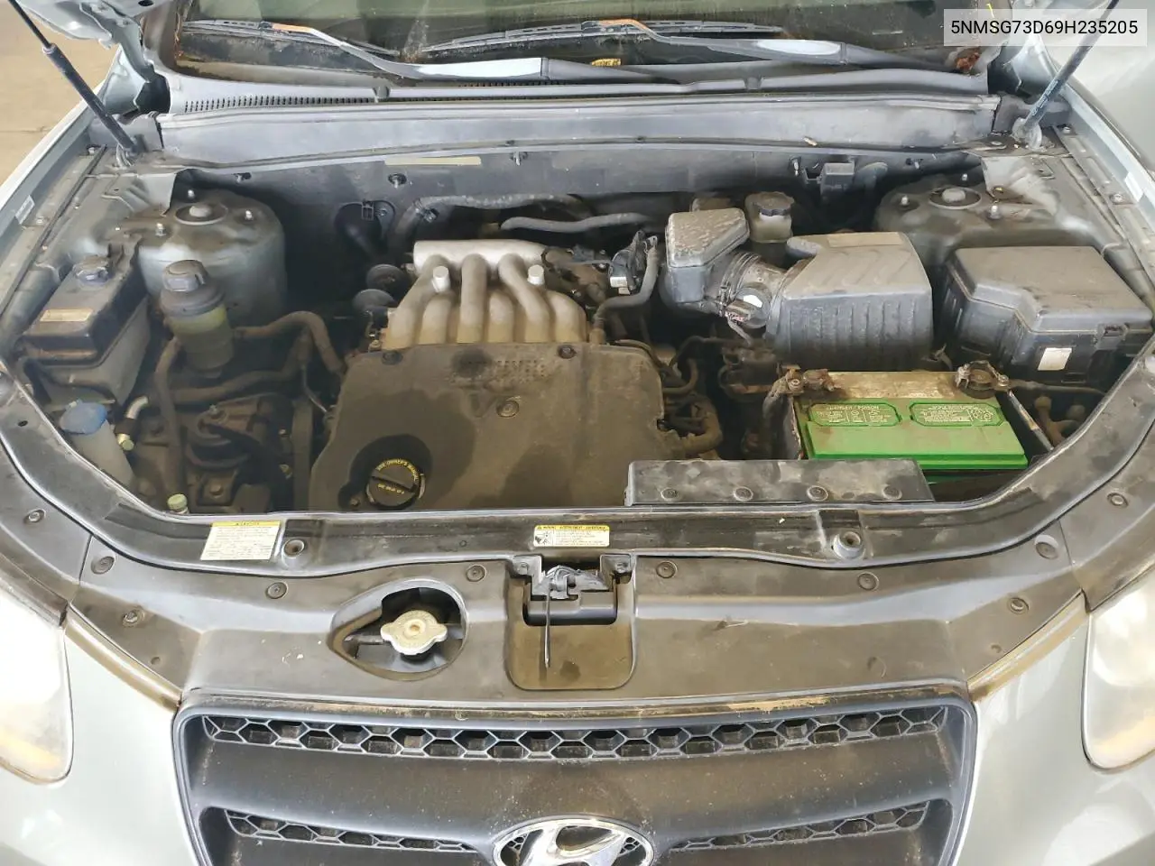 2009 Hyundai Santa Fe Gls VIN: 5NMSG73D69H235205 Lot: 56998005