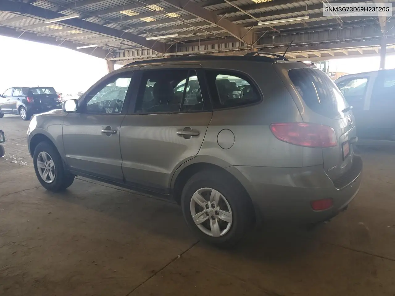 2009 Hyundai Santa Fe Gls VIN: 5NMSG73D69H235205 Lot: 56998005