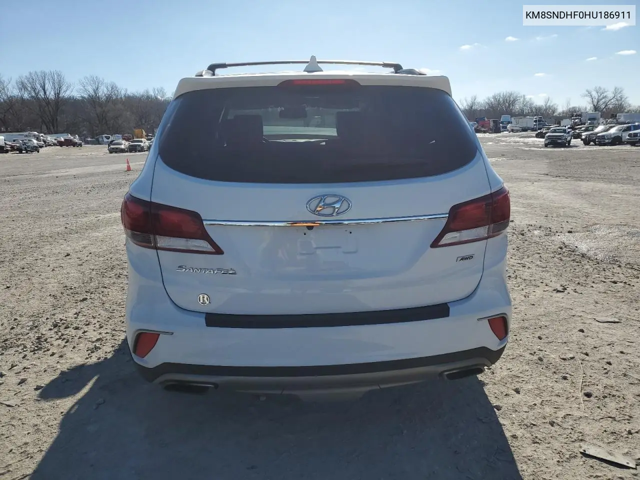 2017 Hyundai Santa Fe Se VIN: KM8SNDHF0HU186911 Lot: 42342135