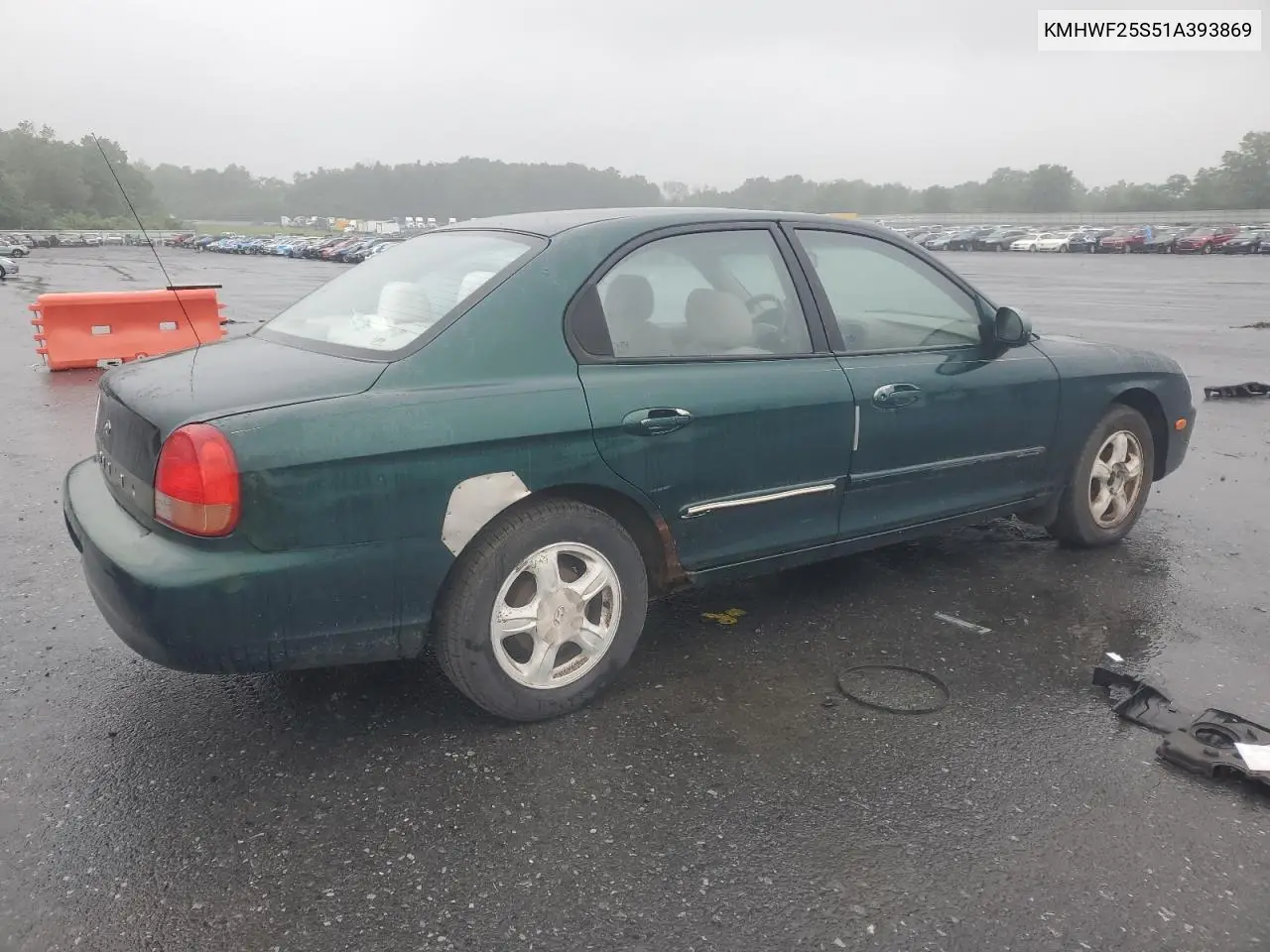 2001 Hyundai Sonata Gl VIN: KMHWF25S51A393869 Lot: 60881095