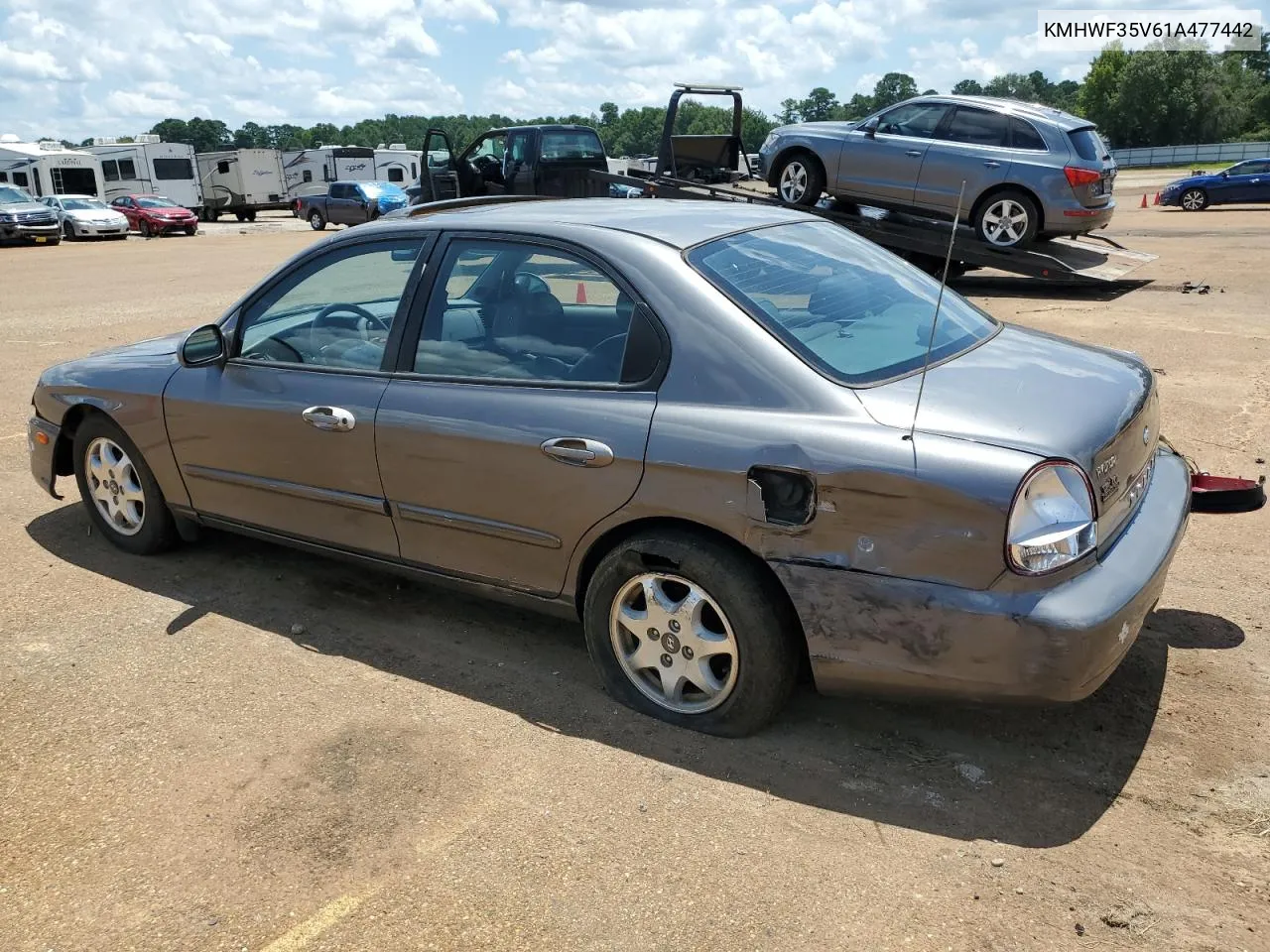 2001 Hyundai Sonata Gls VIN: KMHWF35V61A477442 Lot: 64907884