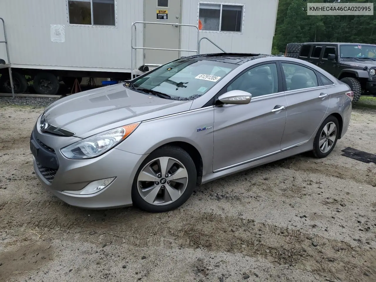 2012 Hyundai Sonata Hybrid VIN: KMHEC4A46CA020995 Lot: 61291205