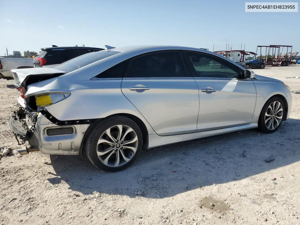 2014 Hyundai Sonata Se VIN: 5NPEC4AB1EH823955 Lot: 56747395