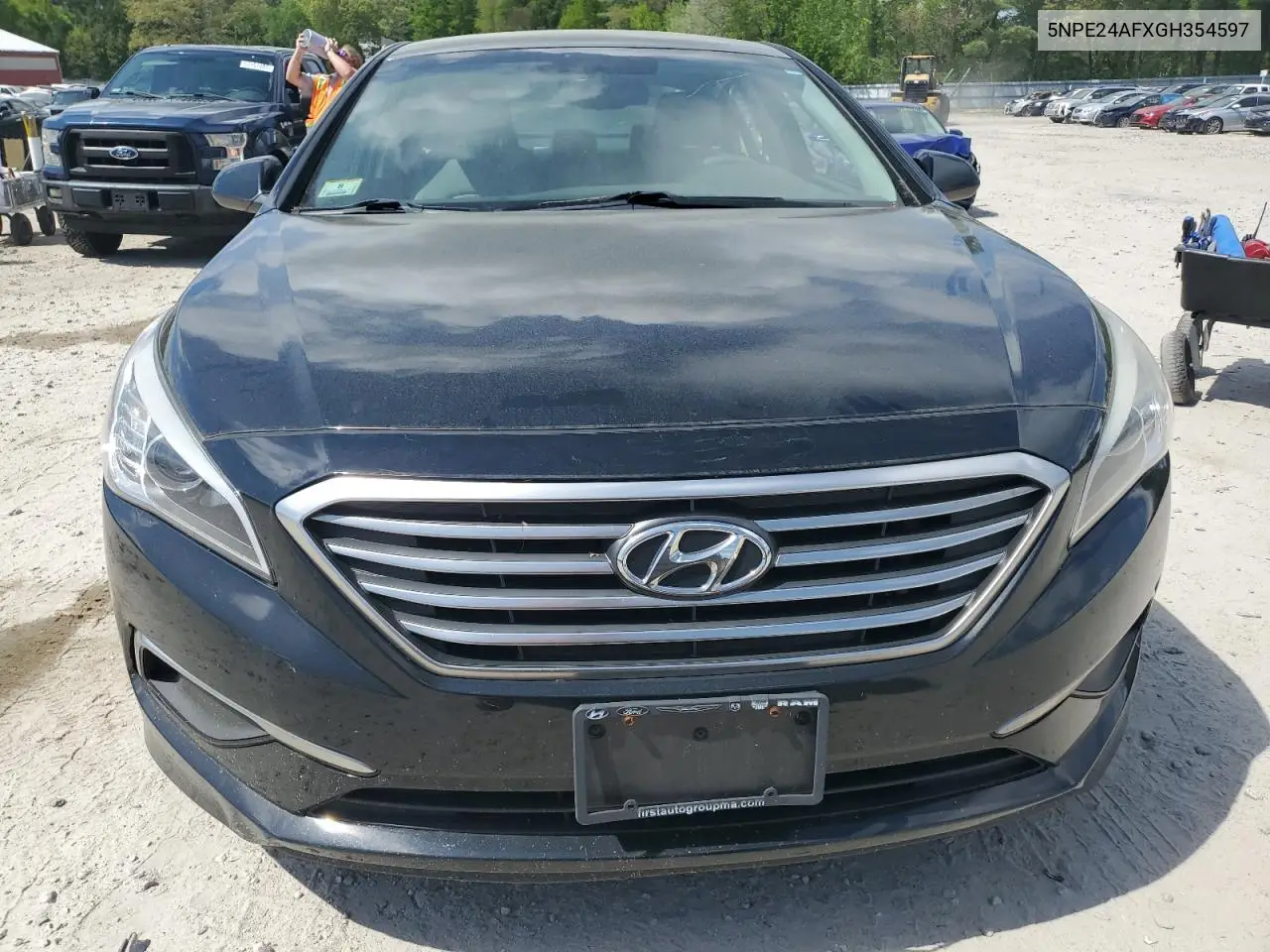 2016 Hyundai Sonata Se VIN: 5NPE24AFXGH354597 Lot: 56630145