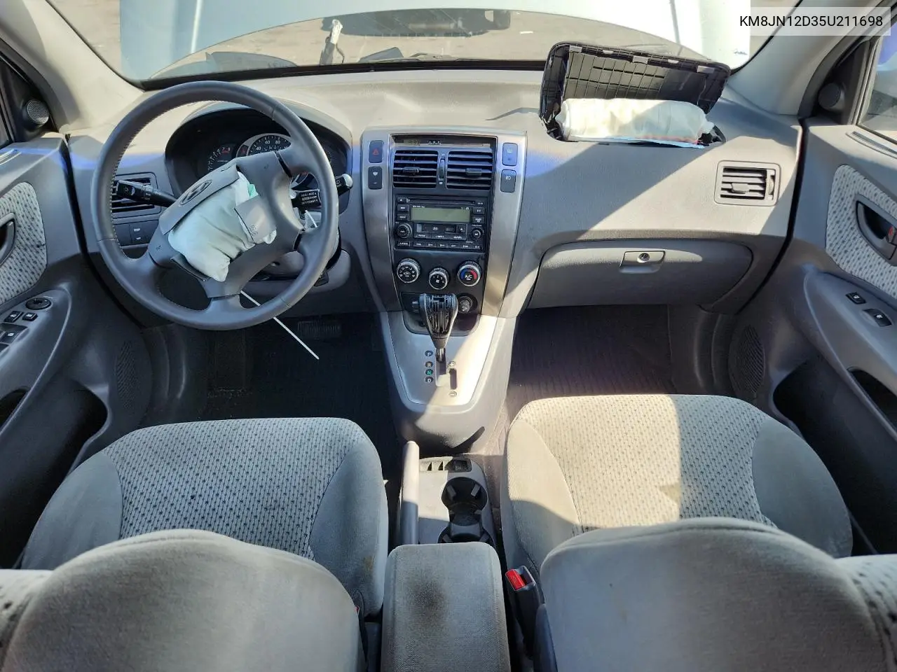 2005 Hyundai Tucson Gls VIN: KM8JN12D35U211698 Lot: 62778715