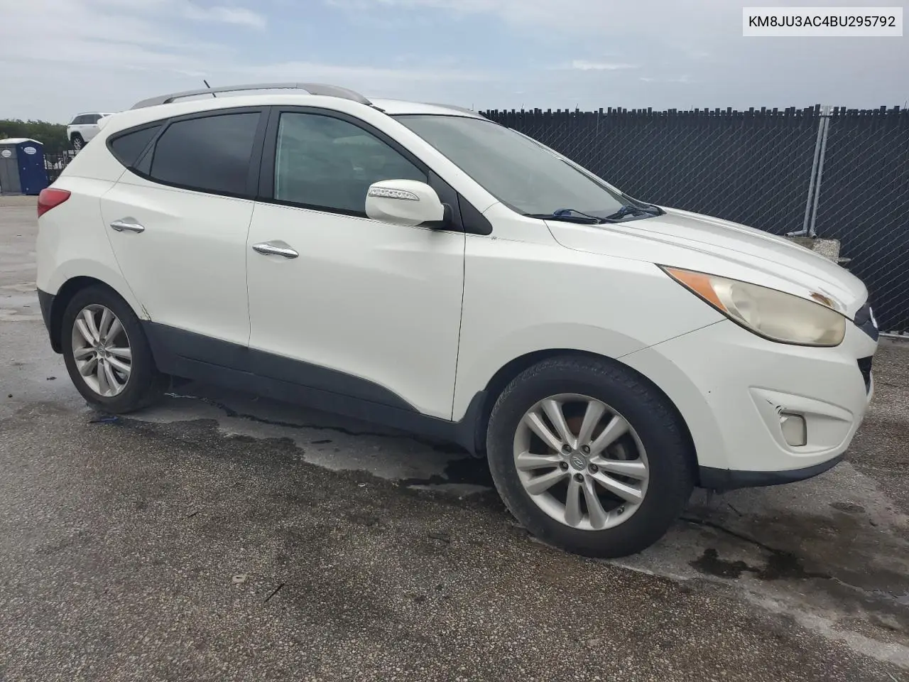 2011 Hyundai Tucson Gls VIN: KM8JU3AC4BU295792 Lot: 62991125