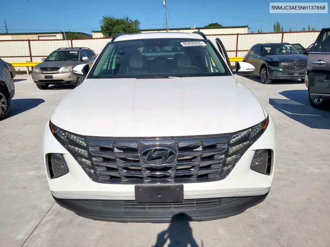 2022 Hyundai Tucson Sel VIN: 5NMJC3AE5NH137868 Lot: 65439265