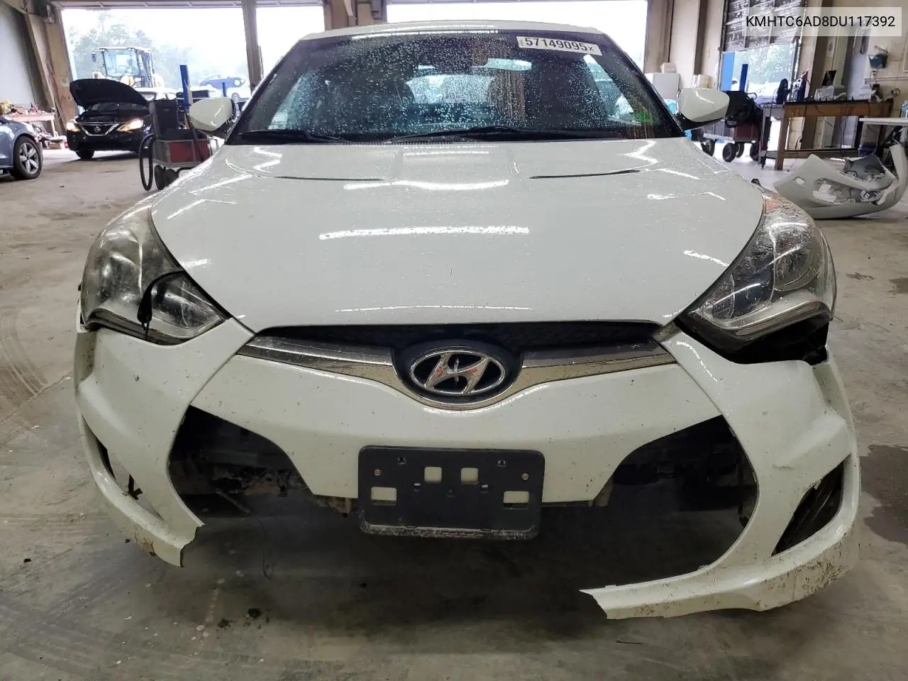 2013 Hyundai Veloster VIN: KMHTC6AD8DU117392 Lot: 57149095