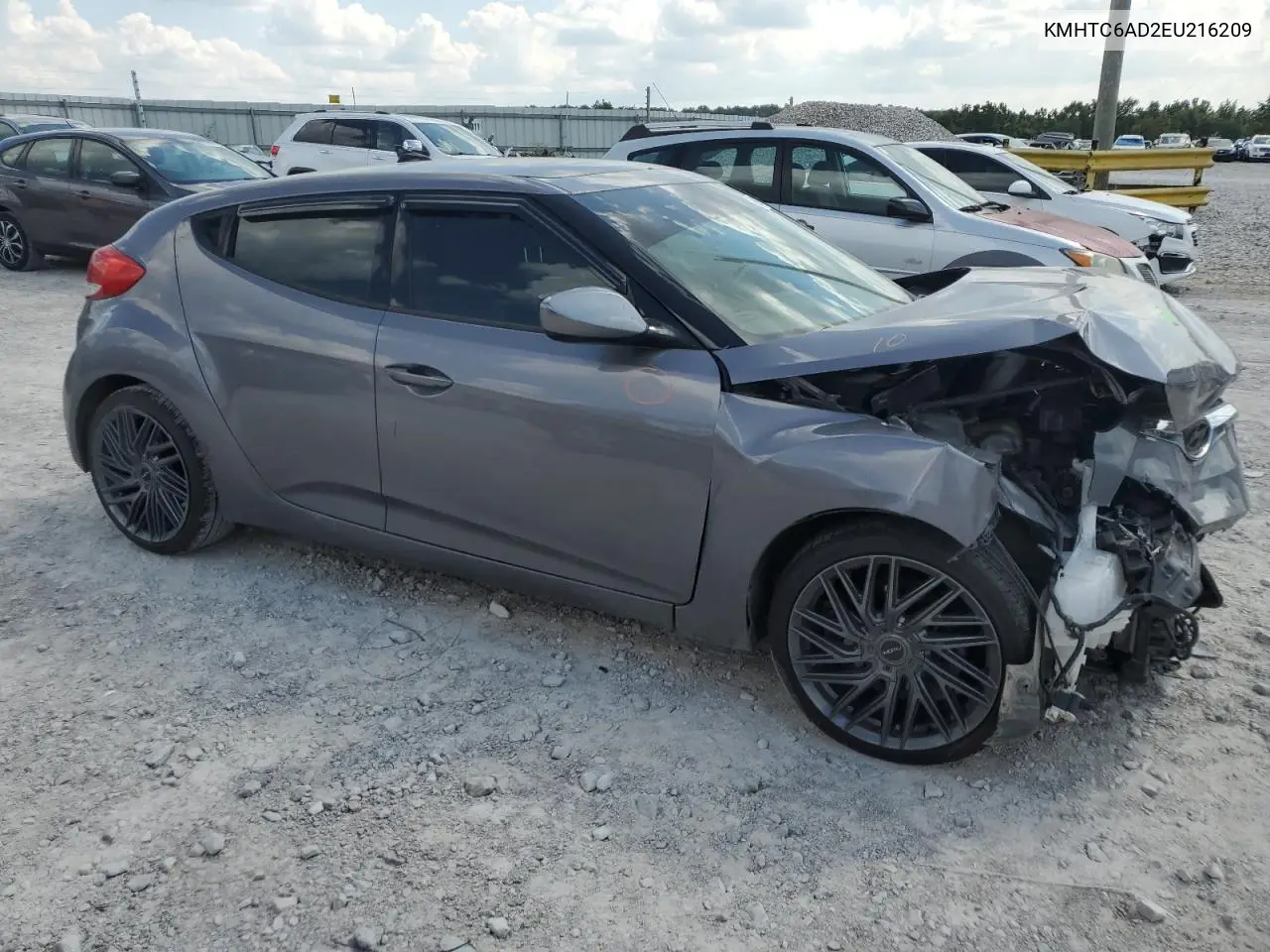 2014 Hyundai Veloster VIN: KMHTC6AD2EU216209 Lot: 68901093