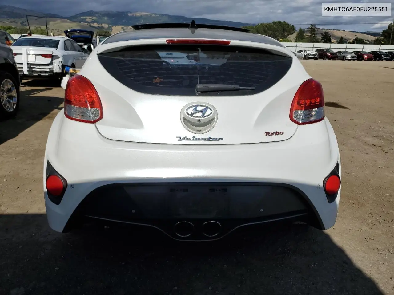 2015 Hyundai Veloster Turbo VIN: KMHTC6AE0FU225551 Lot: 56966825