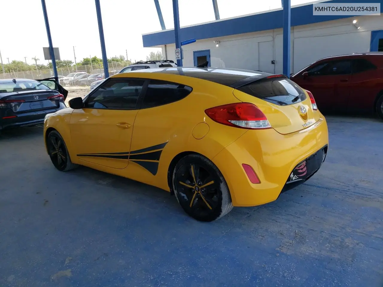 2016 Hyundai Veloster VIN: KMHTC6AD2GU254381 Lot: 65875415