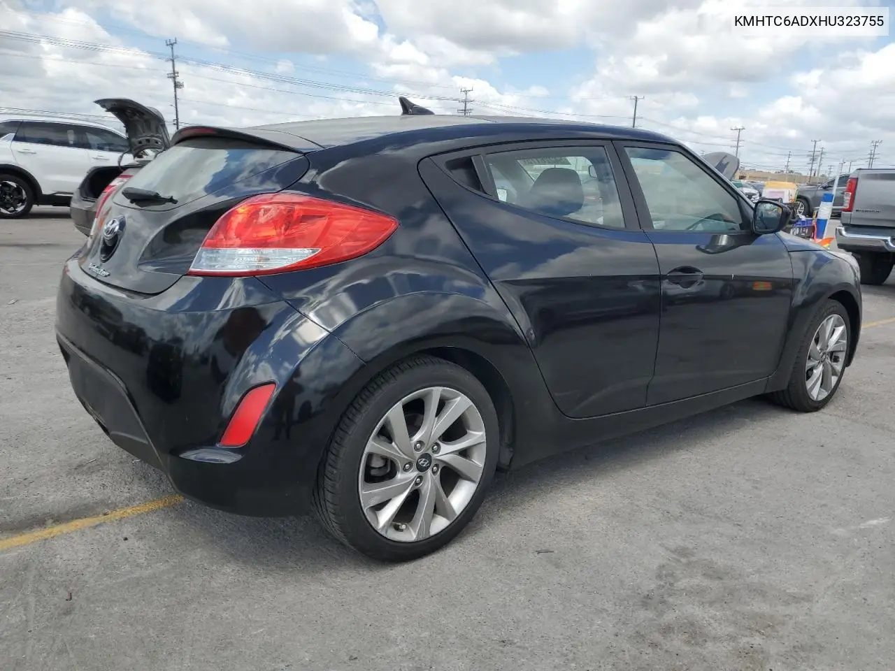 2017 Hyundai Veloster VIN: KMHTC6ADXHU323755 Lot: 54226175