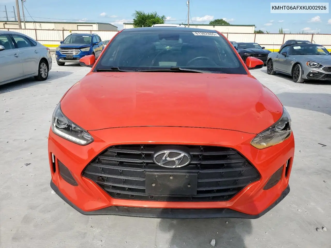2019 Hyundai Veloster Base VIN: KMHTG6AFXKU002926 Lot: 61302865