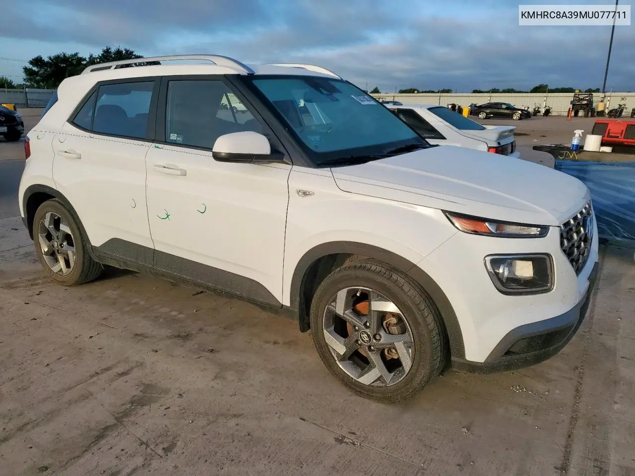2021 Hyundai Venue Sel VIN: KMHRC8A39MU077711 Lot: 62075505