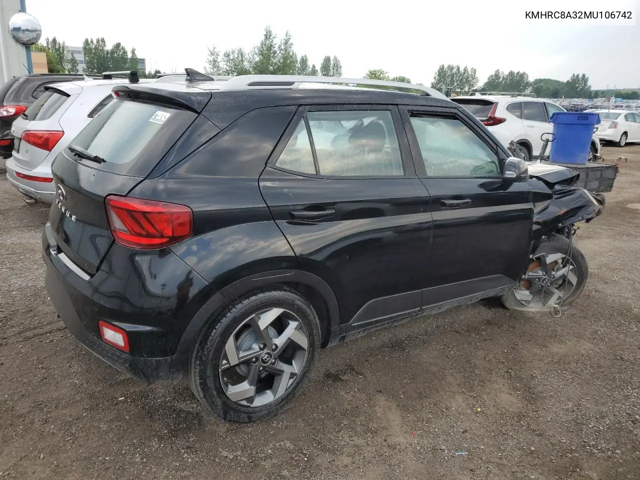 2021 Hyundai Venue Sel VIN: KMHRC8A32MU106742 Lot: 62960255