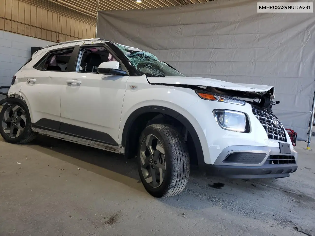 2022 Hyundai Venue Sel VIN: KMHRC8A39NU159231 Lot: 54214845