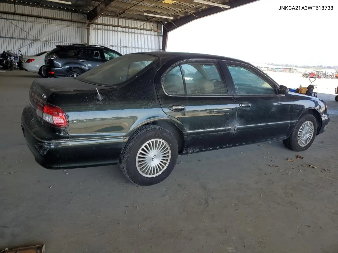 1998 Infiniti I30 VIN: JNKCA21A3WT618738 Lot: 61453485