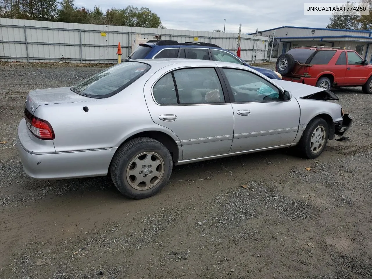 1999 Infiniti I30 VIN: JNKCA21A5XT774250 Lot: 73349844