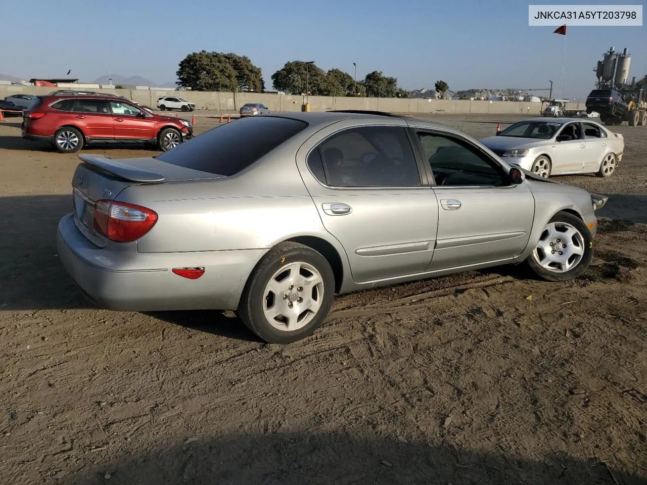 2000 Infiniti I30 VIN: JNKCA31A5YT203798 Lot: 76806534