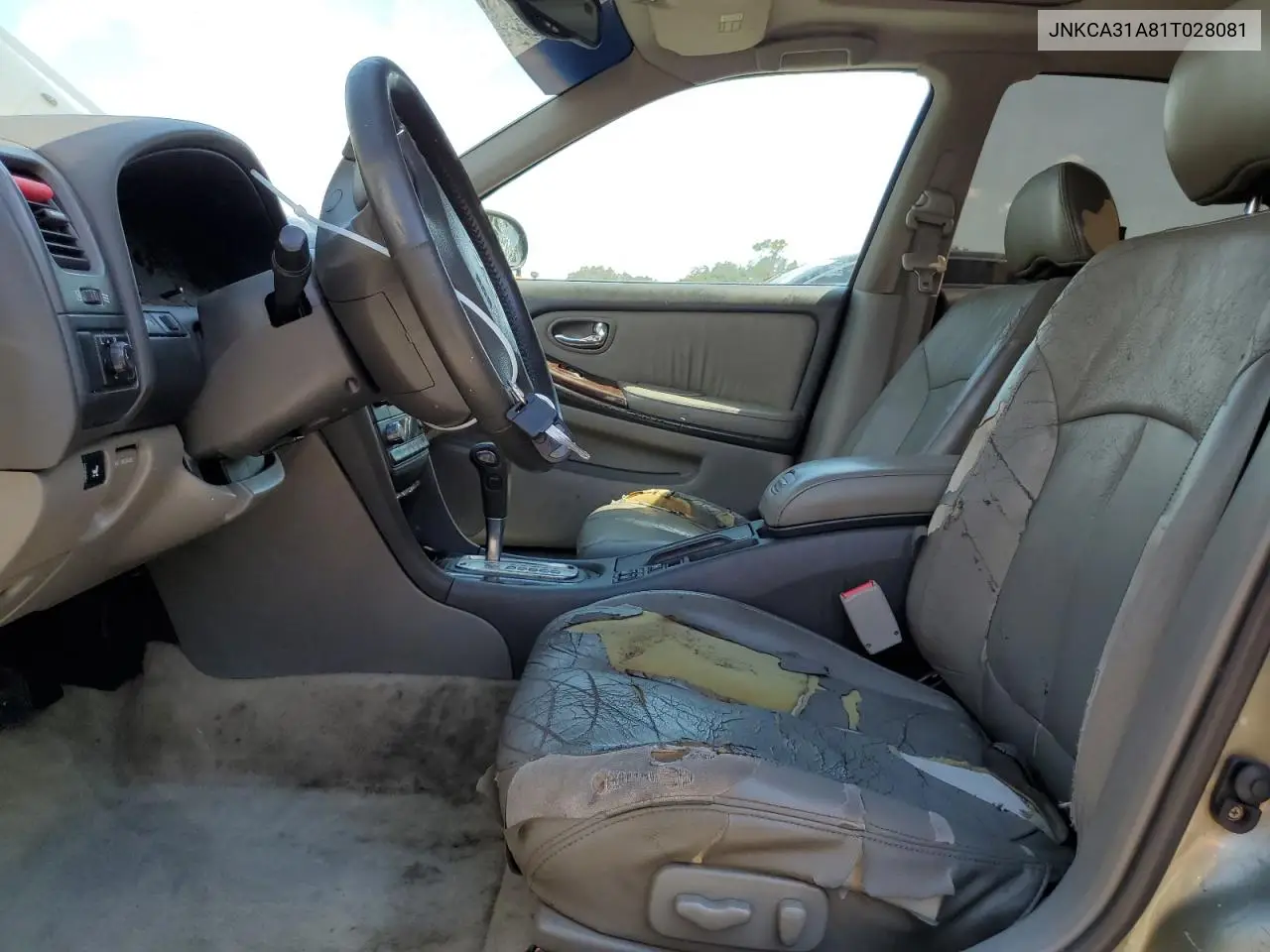 2001 Infiniti I30 VIN: JNKCA31A81T028081 Lot: 62450065