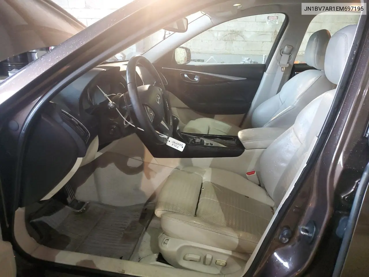 2014 Infiniti Q50 Base VIN: JN1BV7AR1EM697195 Lot: 56332245