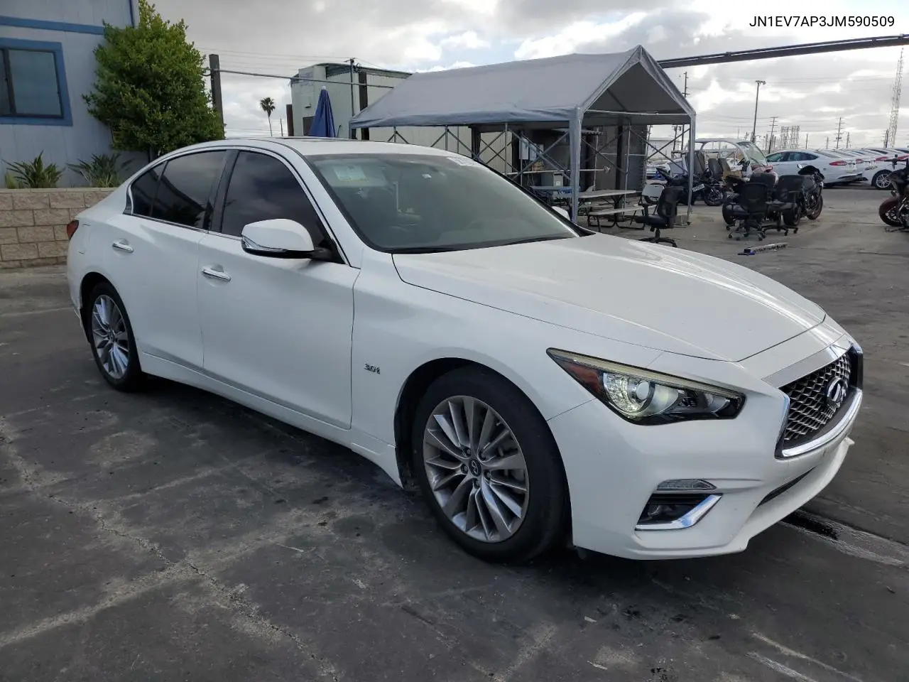 2018 Infiniti Q50 Luxe VIN: JN1EV7AP3JM590509 Lot: 56700755
