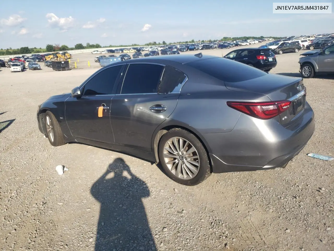 2018 Infiniti Q50 Luxe VIN: JN1EV7AR5JM431847 Lot: 63106235