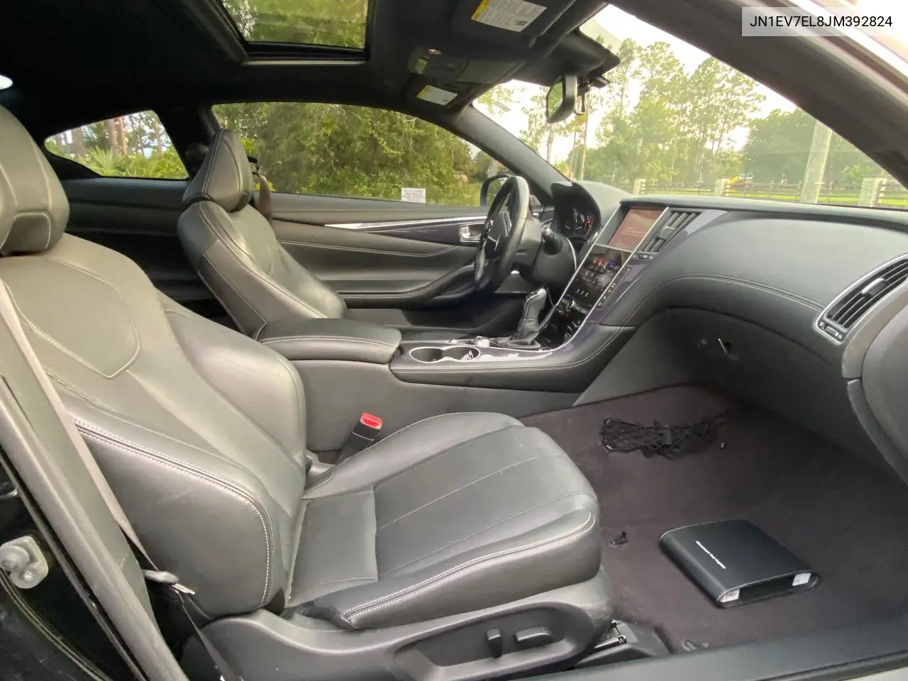 2018 Infiniti Q60 Luxe 300 VIN: JN1EV7EL8JM392824 Lot: 63905525