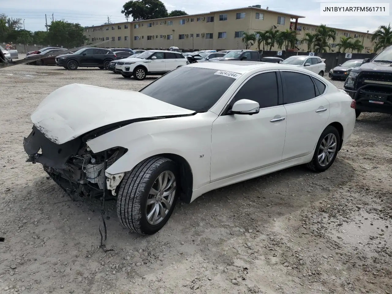 2015 Infiniti Q70 3.7 VIN: JN1BY1AR7FM561711 Lot: 76247244